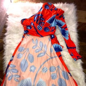 Long sleeve one sided blouse,  wear any season